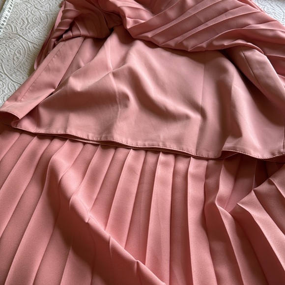 Milly Elegant Evening Dress - Picture 10 of 10